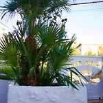 Ilio Boutique Swim Up Hotel