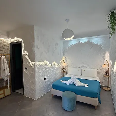 Ilio Boutique Swim Up 4*