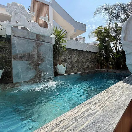 Ilio Boutique Swim Up Ksamil